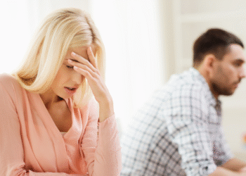 We all know someone that's unhappy in their relationship. We expect that if you are unhappy in a relationship then you leave. However some women don't leave even though they are unhappy. The question is why?